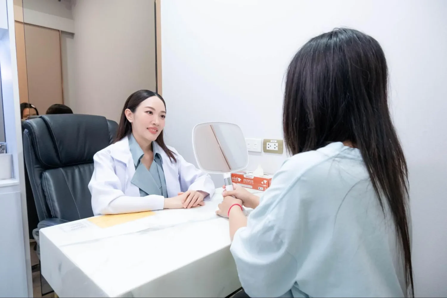 XERF กับเครื่องยกกระชับผิวอื่น